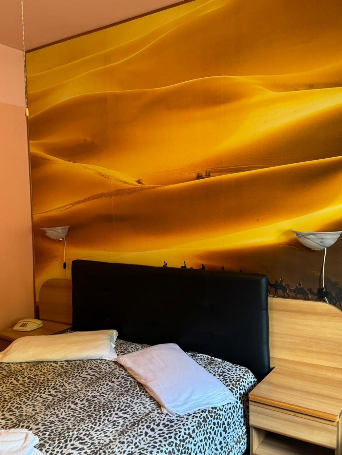 Sleep Well Hotel Total 2 Stelle Pisogne Zimmer foto